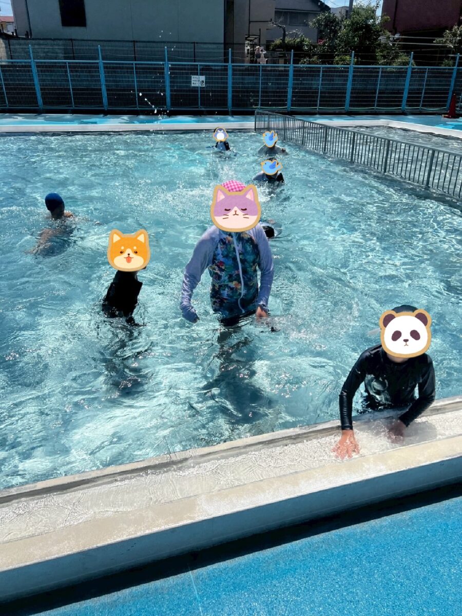 7月22日・29日、２事業所合同で、太田プールを貸し切って、思いっきり プール遊びをしました！!