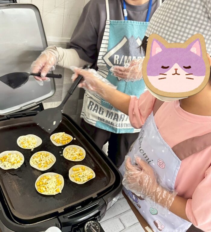 9月23日、餃子の皮のピザを作りました！