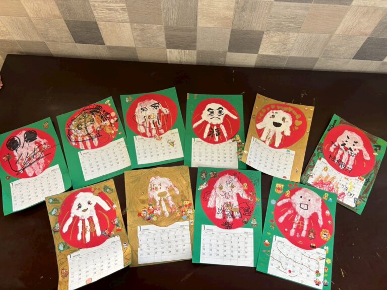 12月13（土曜日）、1月のカレンダー制作をしました!