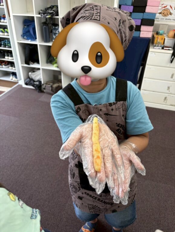 5月9日（土）、クッキングで「じゃがりこ」を作りました！